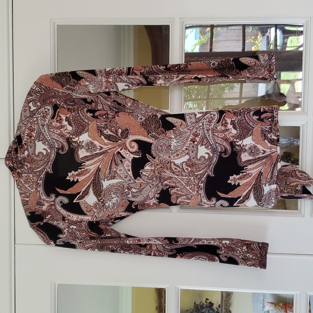 Stunning Cache Blouse - Picture 3 of 3